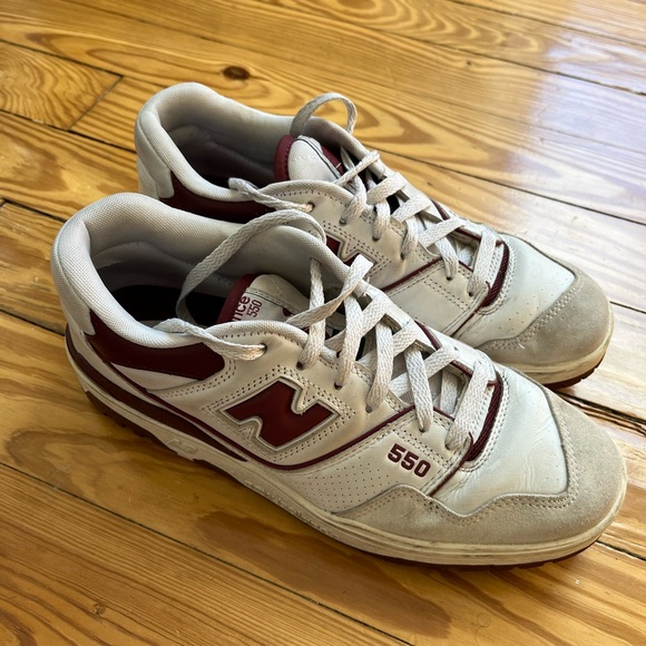 New Balance 550 Burgundy Sneakers - Picture 1 of 9